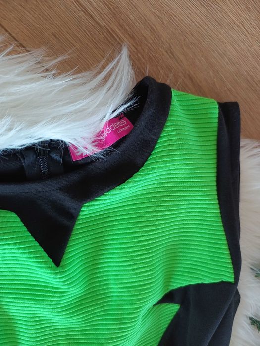 Czarno zielona limonkowa sukienka czarna krótka neonowa dopasowana 36S