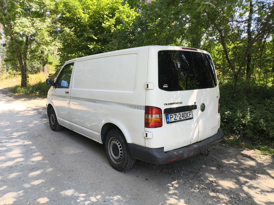 Volkswagen Transporter T5 2.5 TDi Klima elektryka Webasto