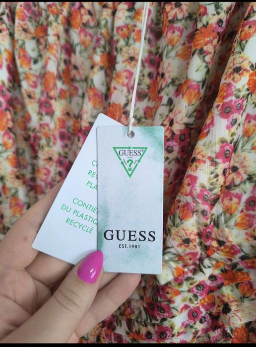 Nowy kombinezon Guess, rozmiar XL – hiszpanka, kwiatowy wzór, romantyc