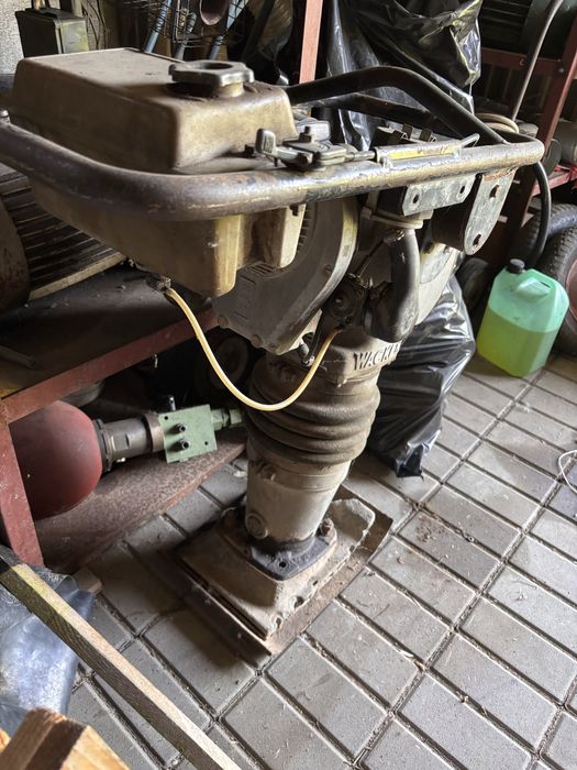 Skoczek stopa budowlana wacker BS62-y