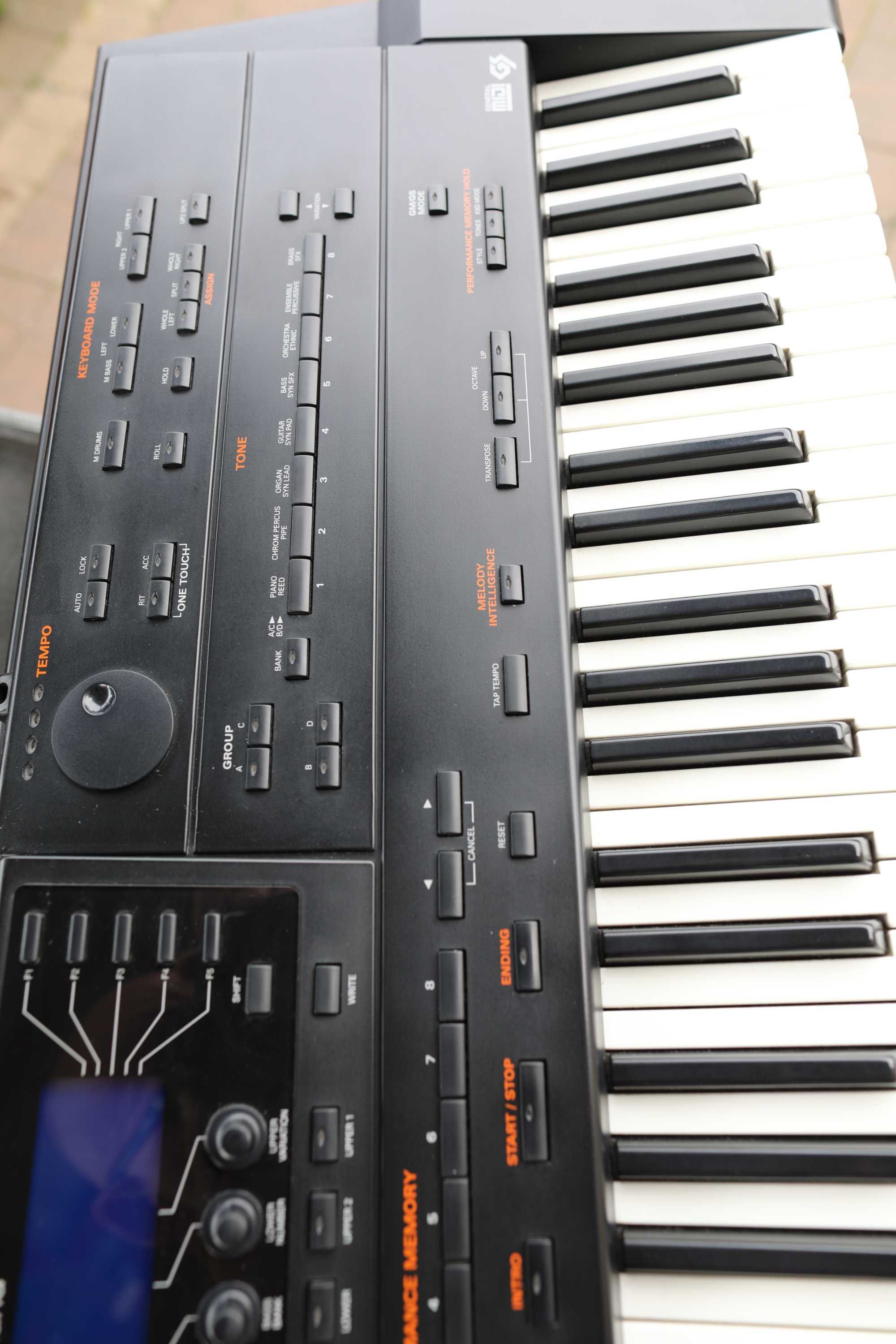 ROLAND G800 aranż. workstation+Roland D20. zamiana synth. moog, rack