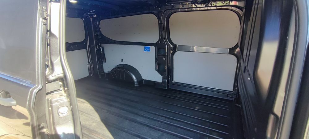 Ford Transit Custom cesja