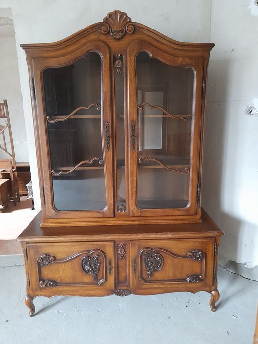 Шикарнючий севант буфет шафа Бельгія