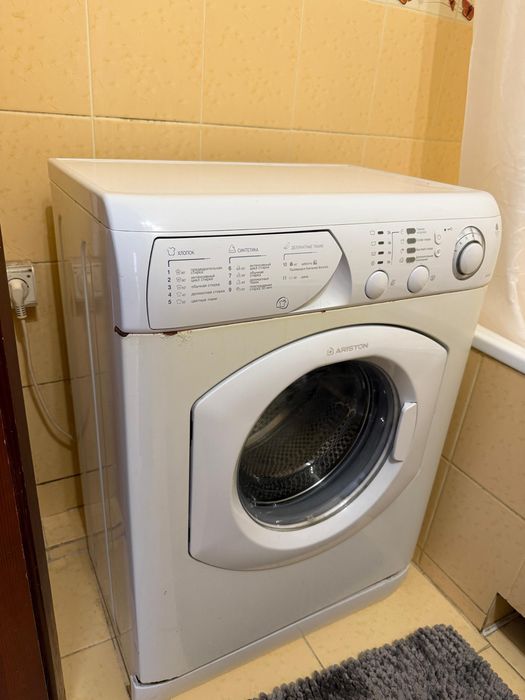 Пральна машина ariston / стиральная машина