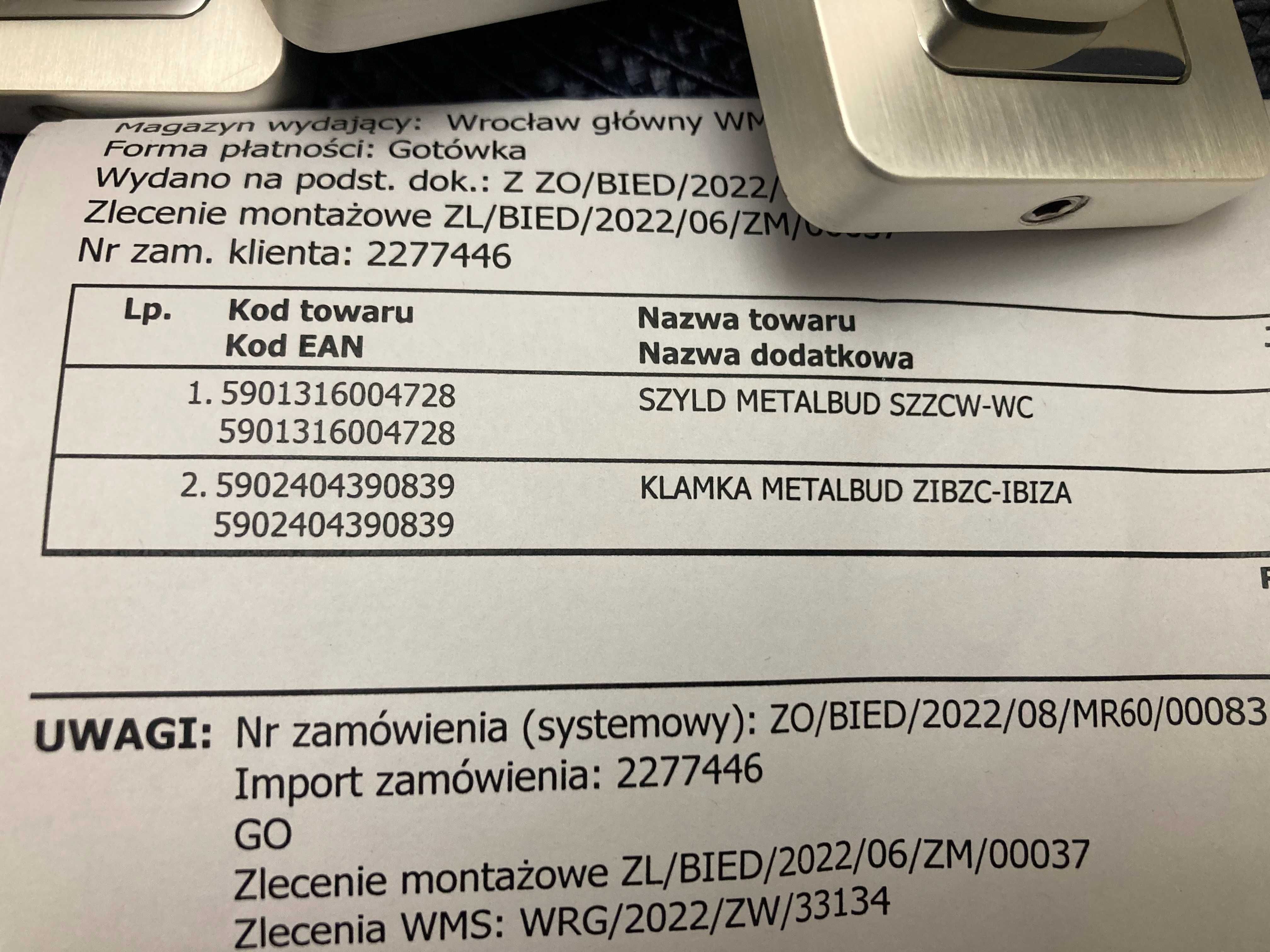 IBIZA-klamka z kwadratowym szyldem do drzwi wewnętrznych 2 SZT