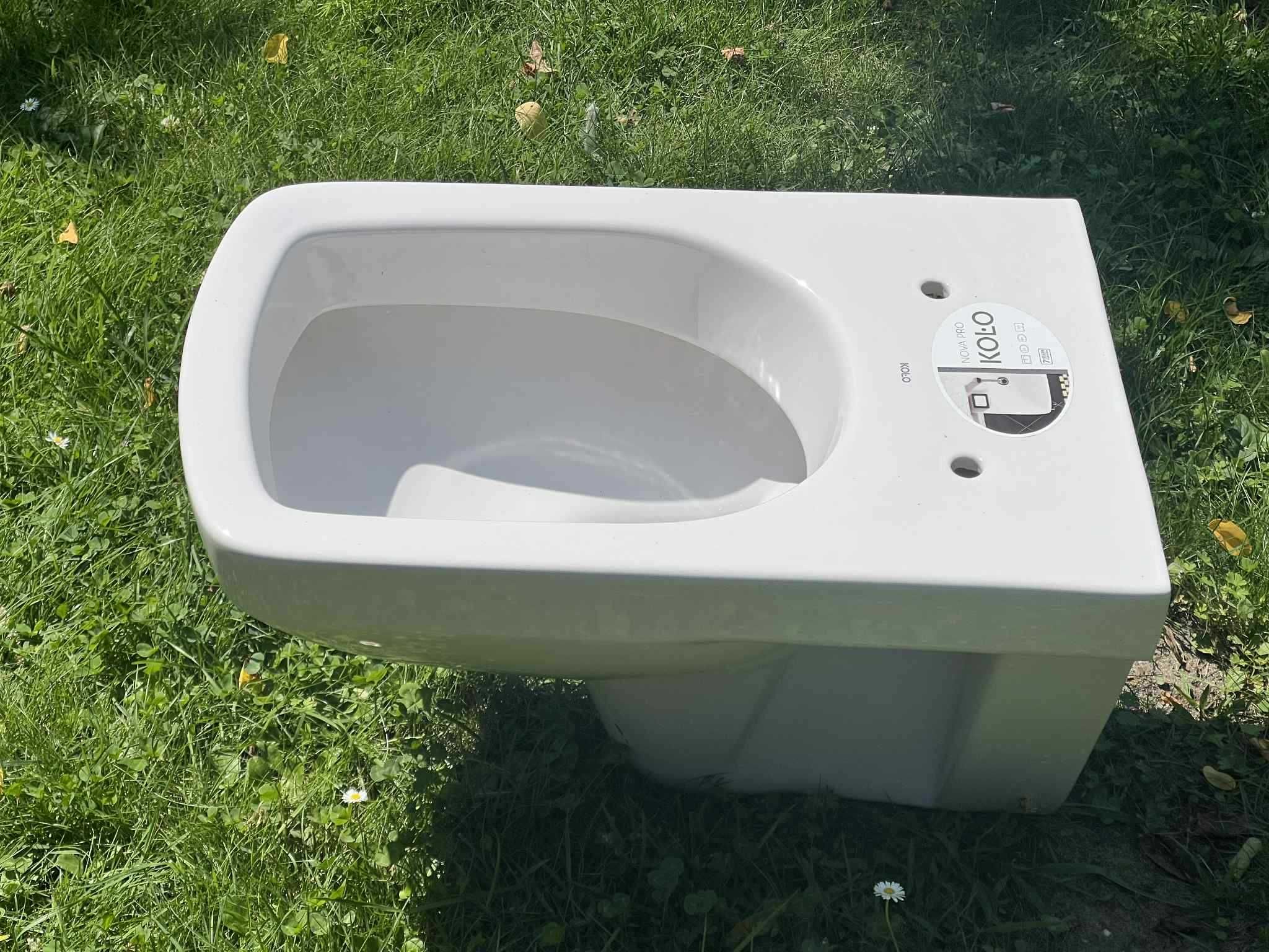 Sprzedam WC KOŁO nowe