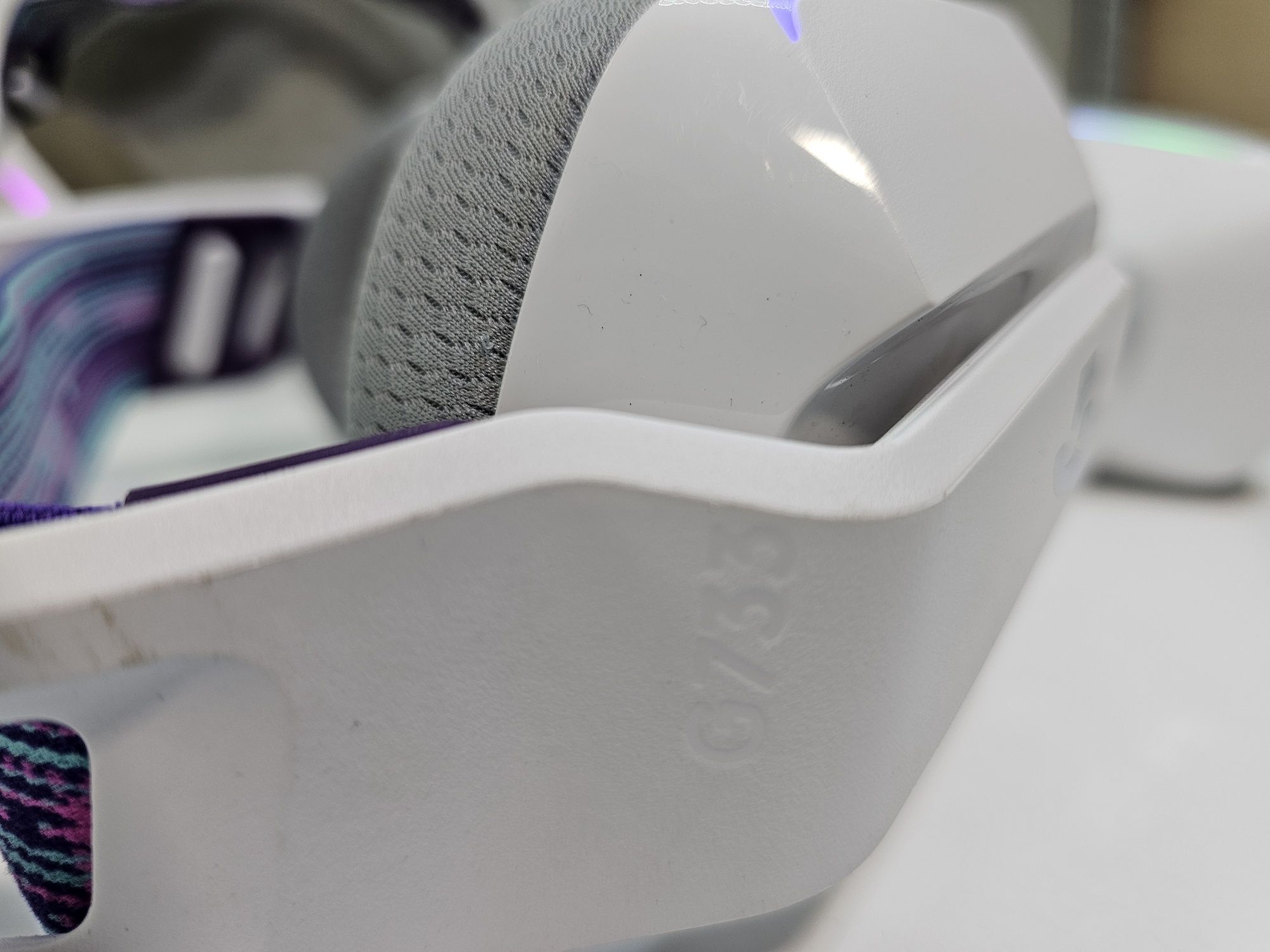 Гарнітура LOGITECH G733 Lightspeed Wireless RGB White