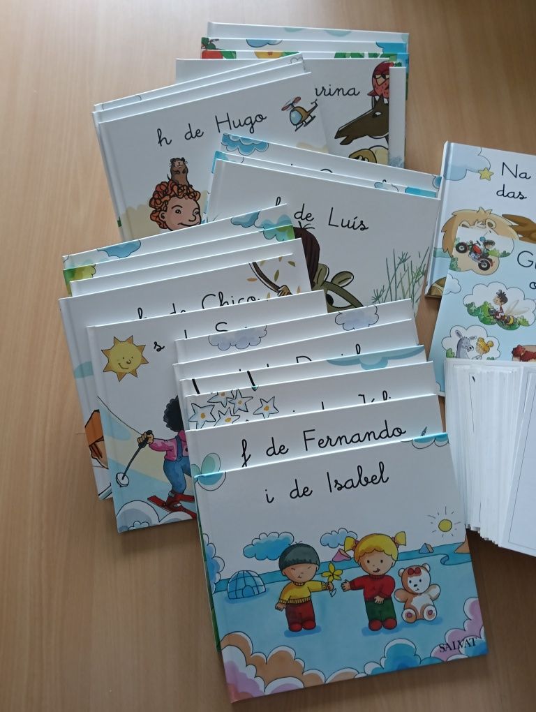 Coleção "Na Terra das Letras" (25 Livros)