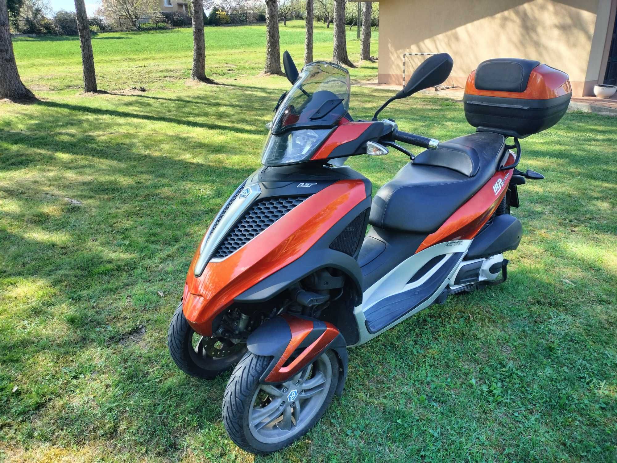 Piaggio MP3 300IE  yourban