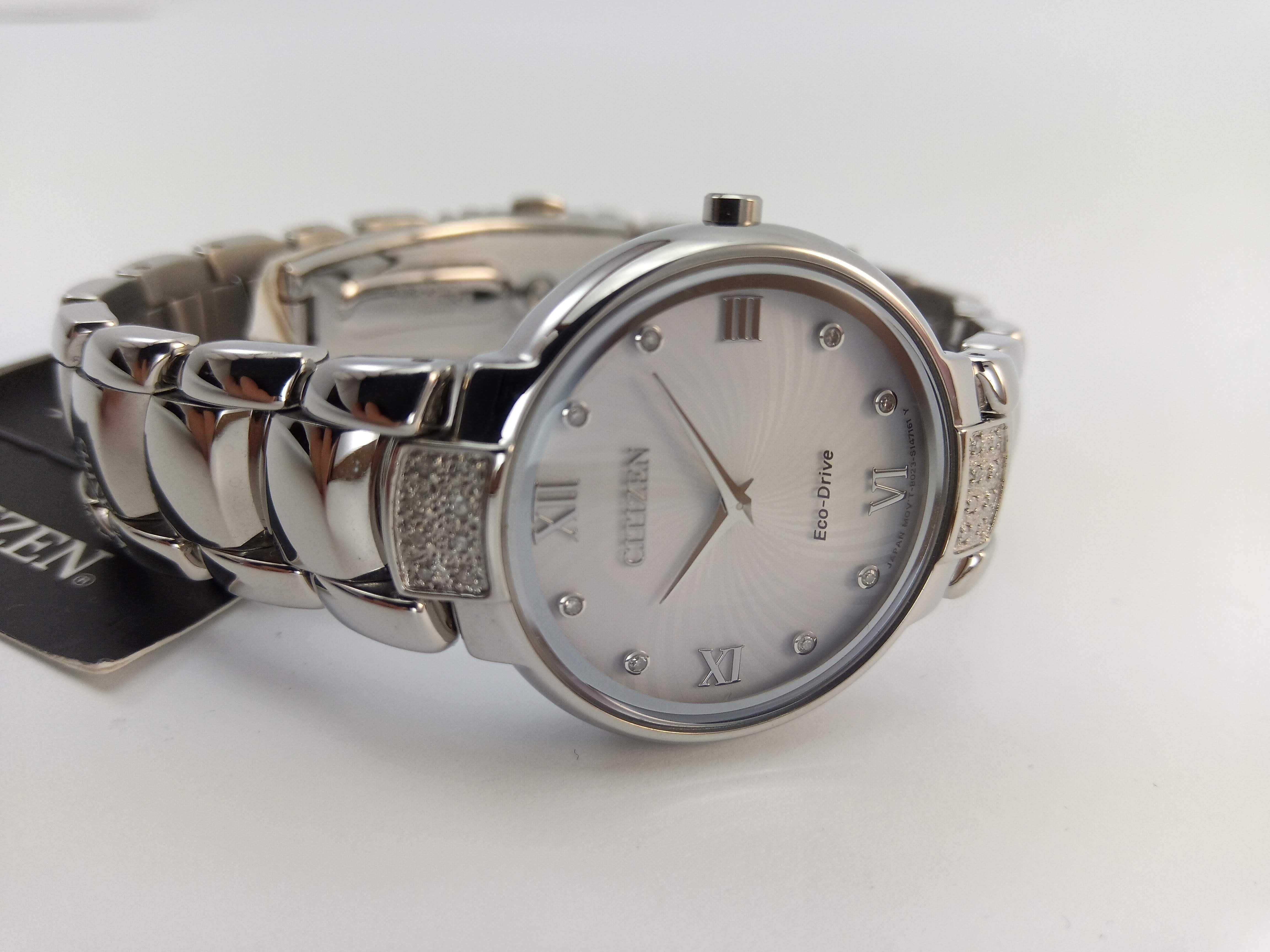 Восхитительные женские часы с бриллиантами Citizen Diamond EX1460-55A