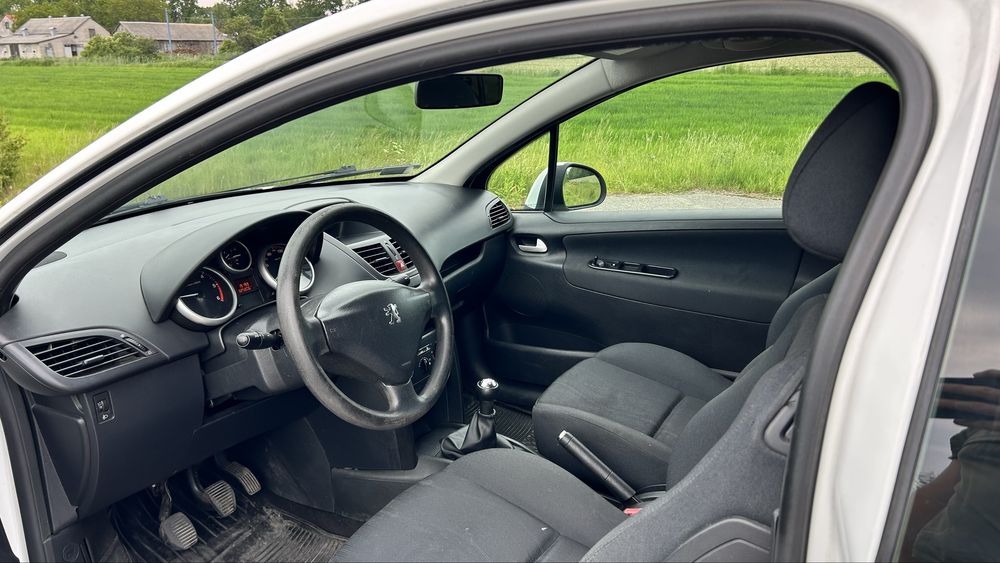 Peugeot 207 Van diesel faktura 23%