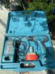 Шуруповерт Makita 6271d