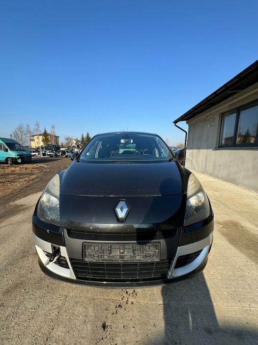 Авторозборка шрот Запчастини Рено Сценік 3 Renault Scenic 1.4TCe NV676