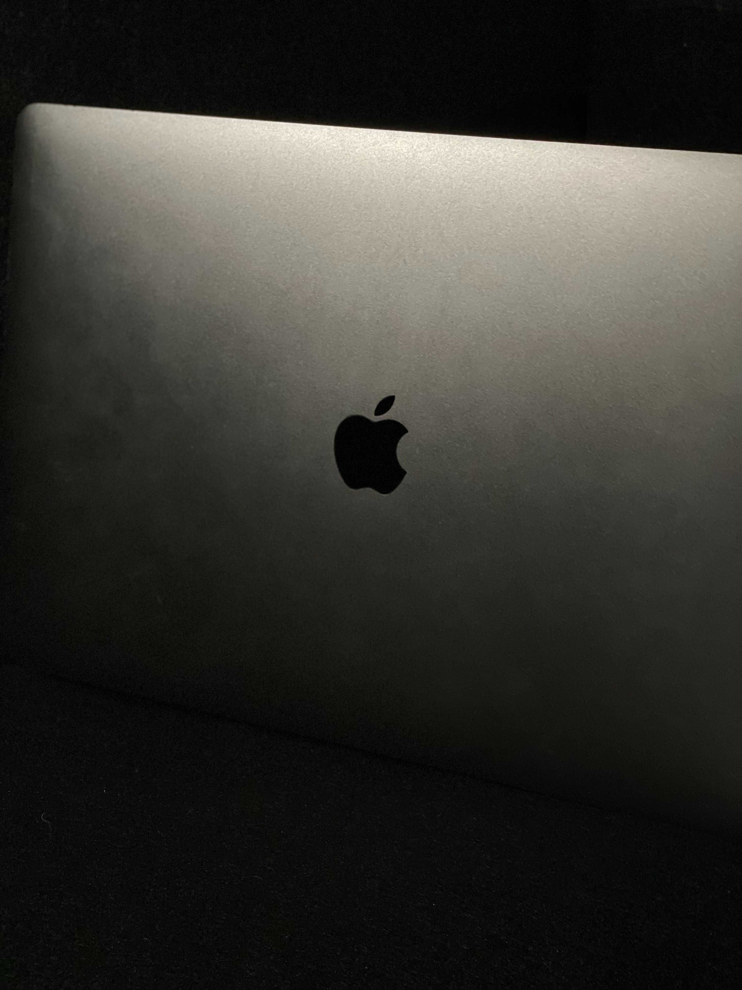 MacBook Pro (15-inch, 2016) 2017
