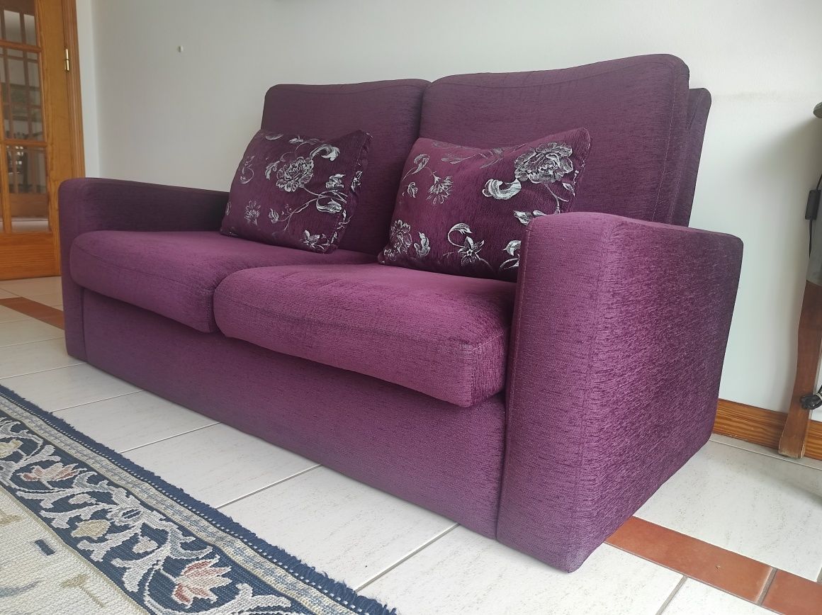 Sofá de 2 lugares