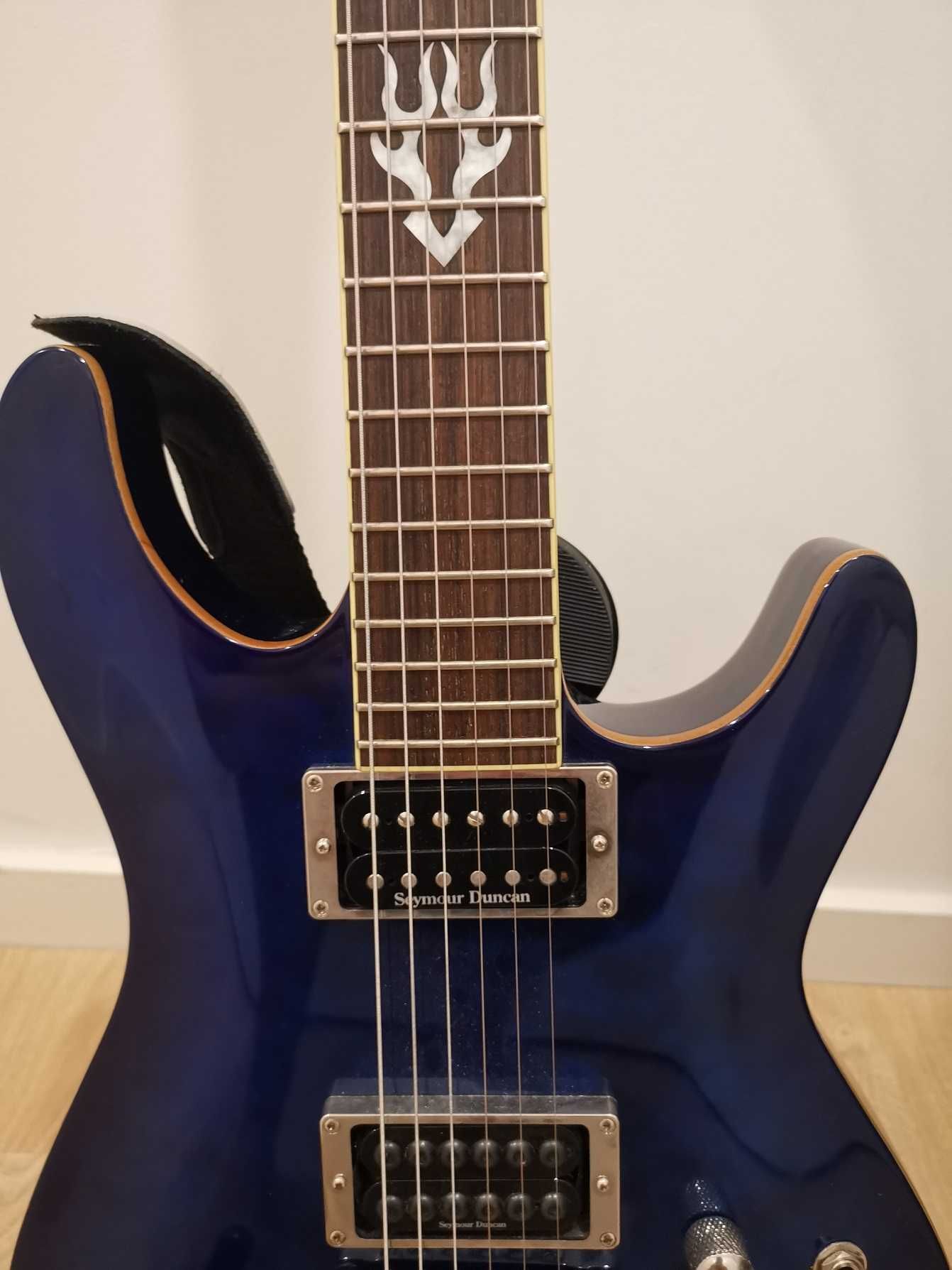 Guitarra Ibanez SZ520 QM