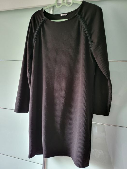 Czarna sukienka sweterkowa XXL