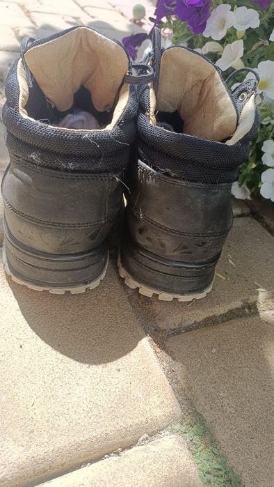 Зручні,легеньки черевики