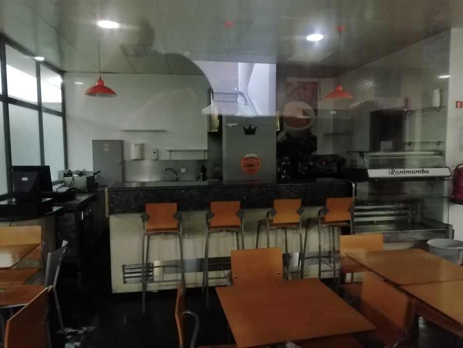 Arrendamento de Snack-Bar à Exploração