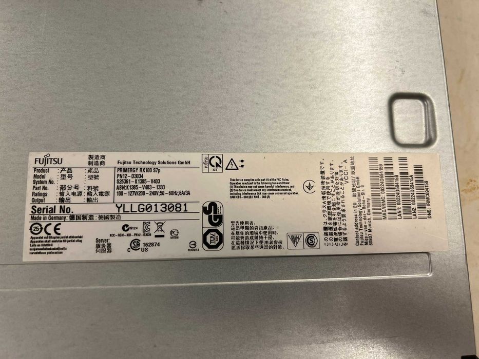 Fujitsu PRIMERGY RX100 S7p 32GB Xeon E3-1220 3xdiscos SAS 600GB
