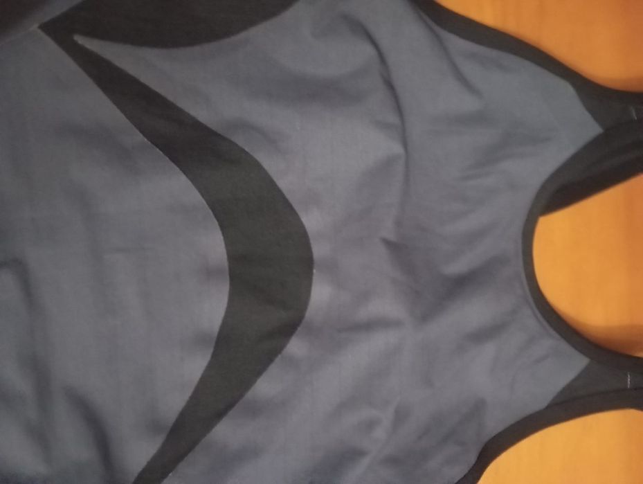 Fato de competição Arena tamanho F30 - Valor Negociável