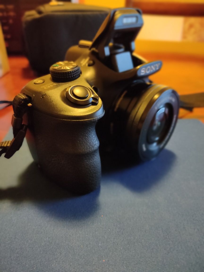 Sony Alpha 3500 + bolsa