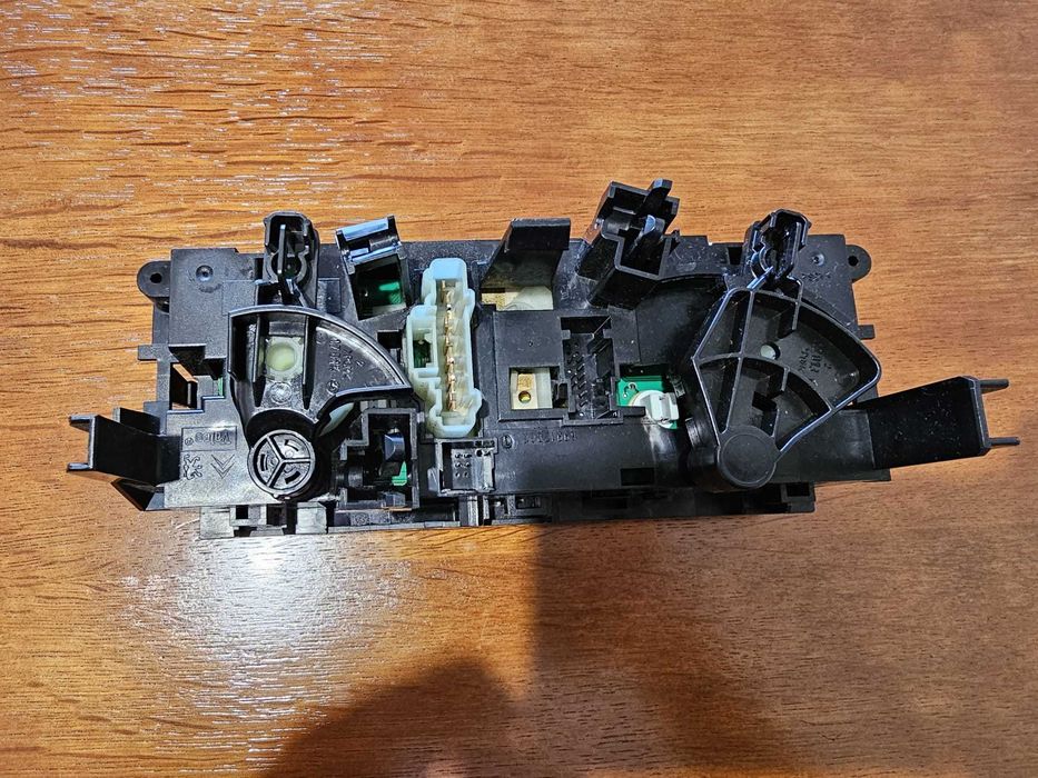 Comando sofagem PEUGEOT 207