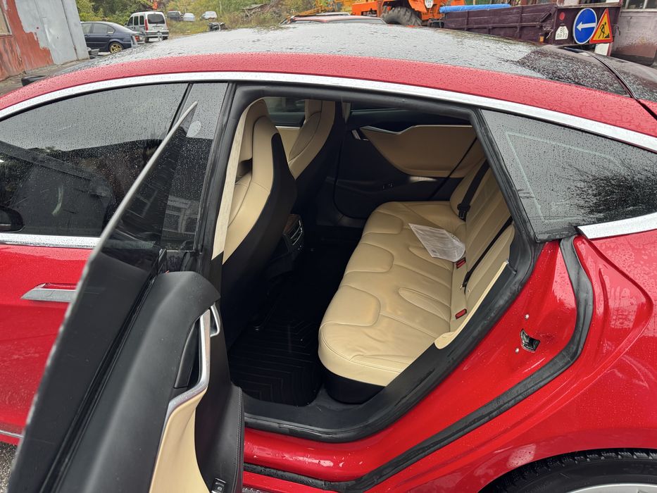 Оренда з правом викупуTesla model S 75D