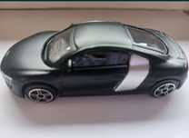 Bburago Audi R8, skala 1:43