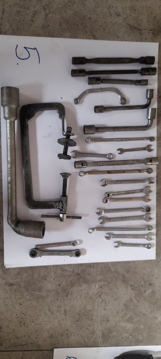 Klucze płaskie,oczkowe,nasadowe - wyprzedaż garażowa