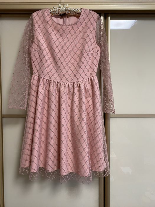 Красива сукня , плаття