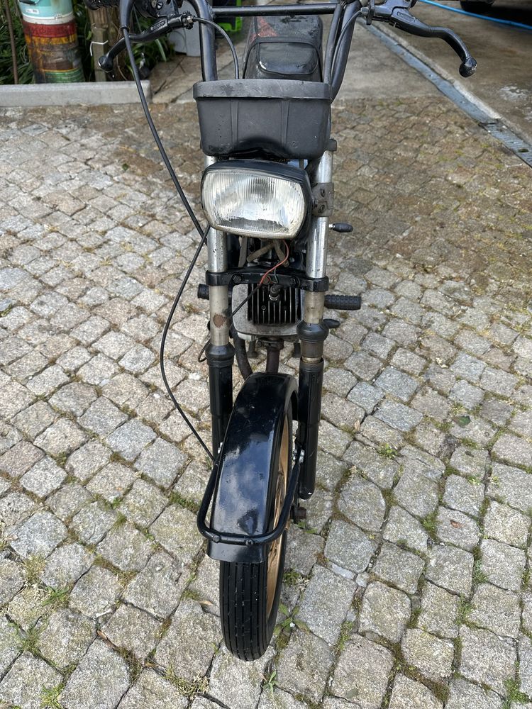 Moto casal de duas
