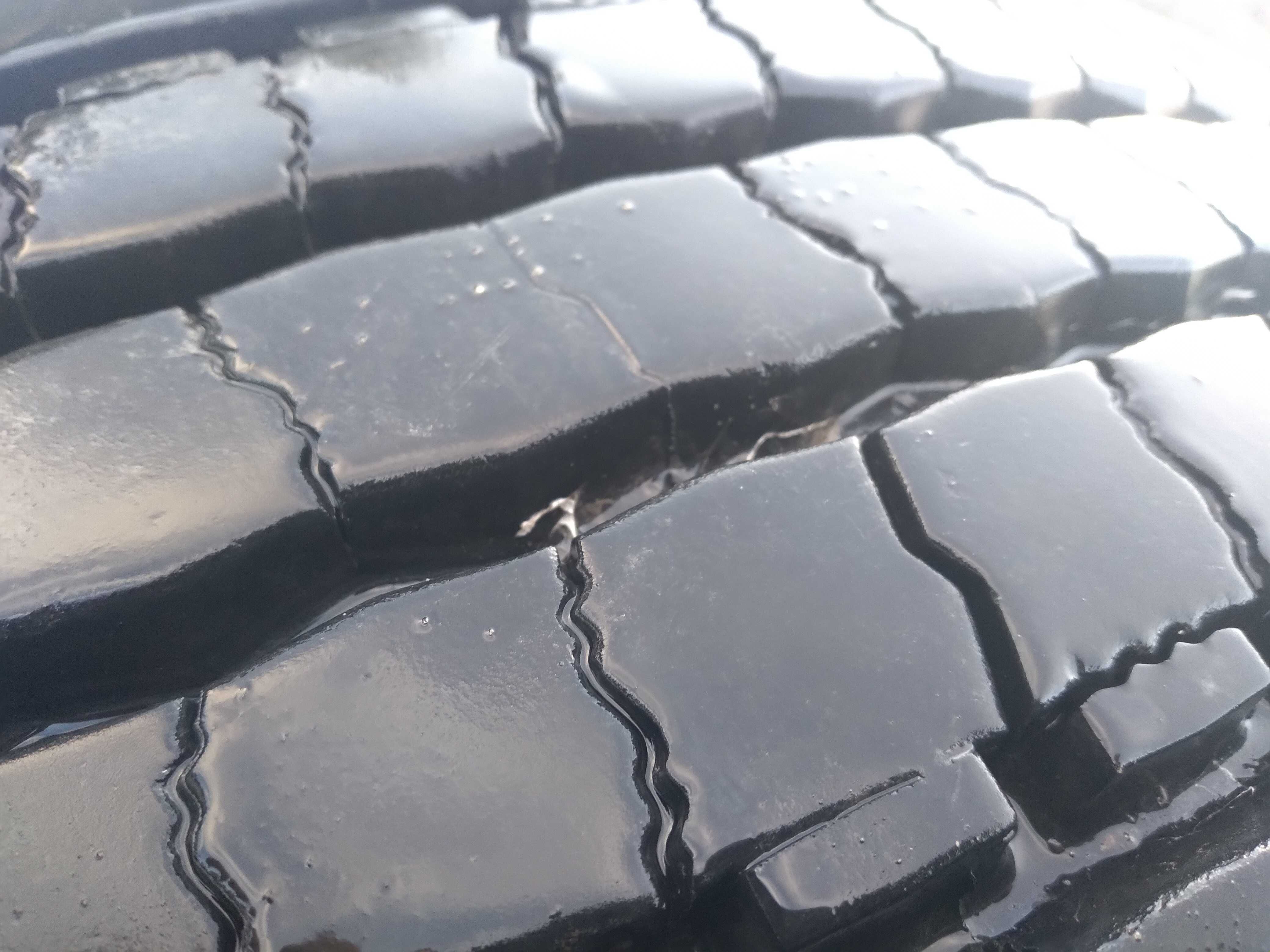 Opony /Koła/315/80 r22.5 Okazja 2xHANKOK z felgą 4x MICHELIN