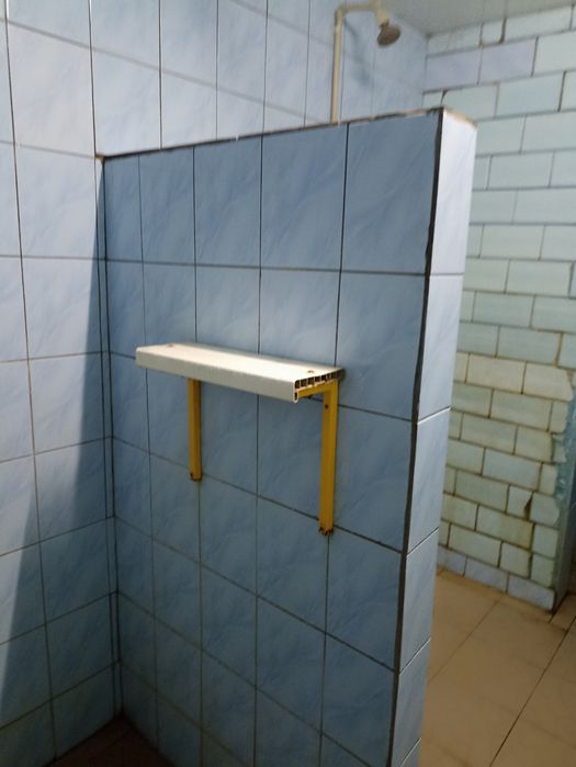 Продається кімната в гуртожитку на Шевченка.