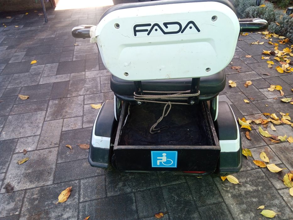 Трицикл електричний,електроскутер