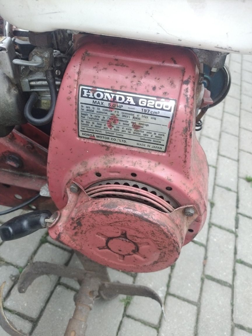 Glebogryzarka honda