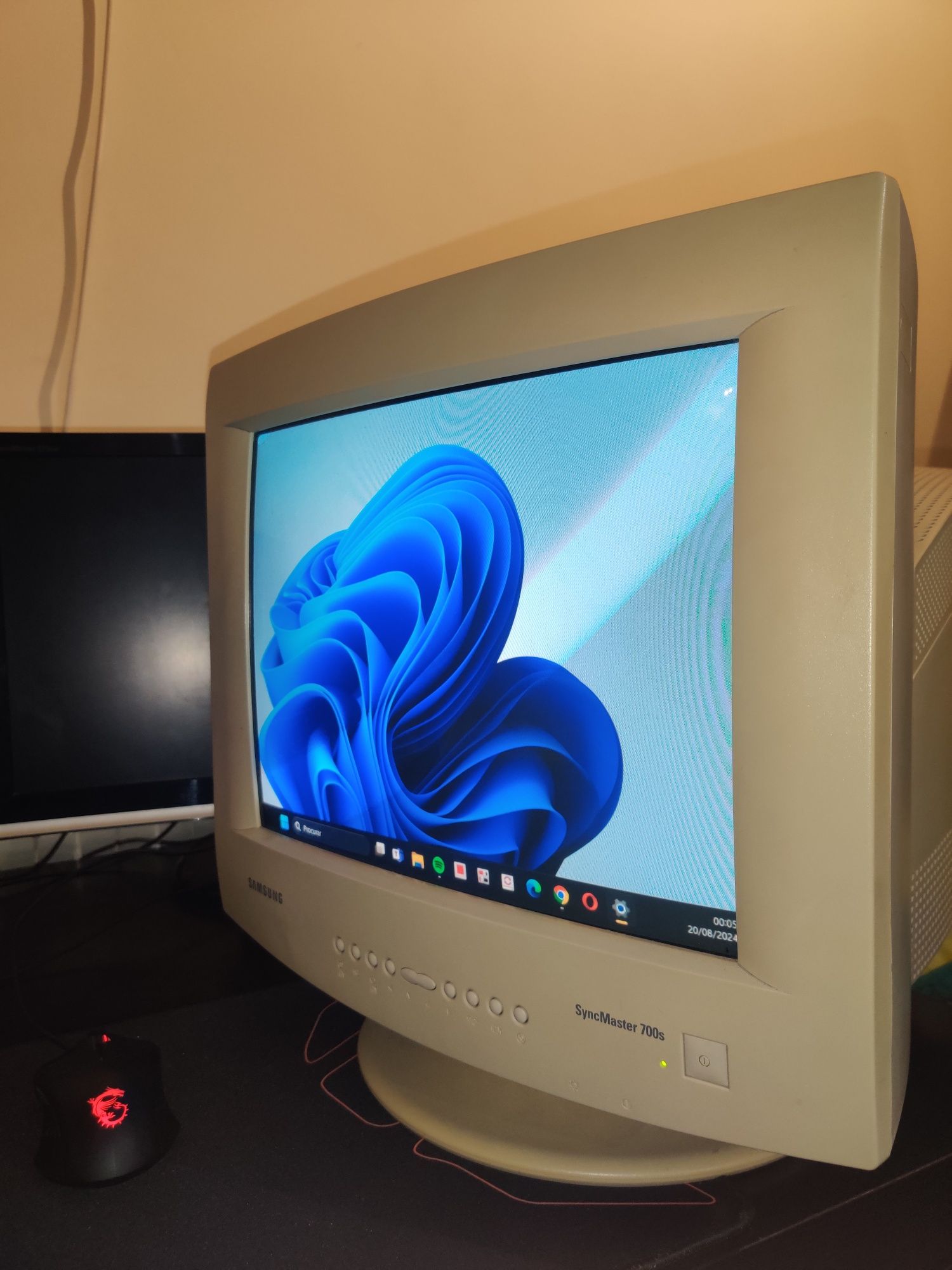 Monitor Samsung SyncMaster 700s