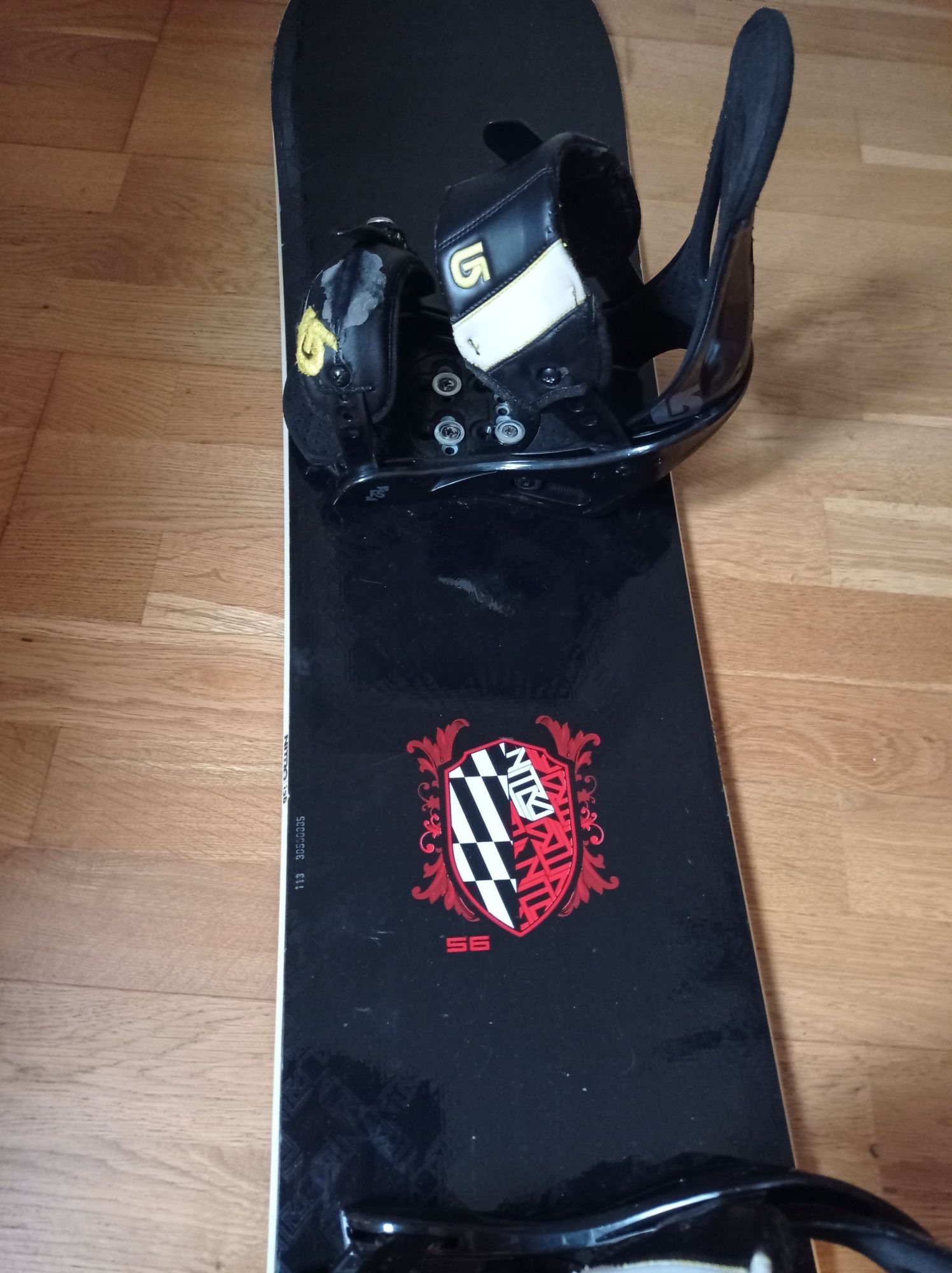 Nitro Shield 156 snowboard deska snowboardowa wiązania Burton Drake