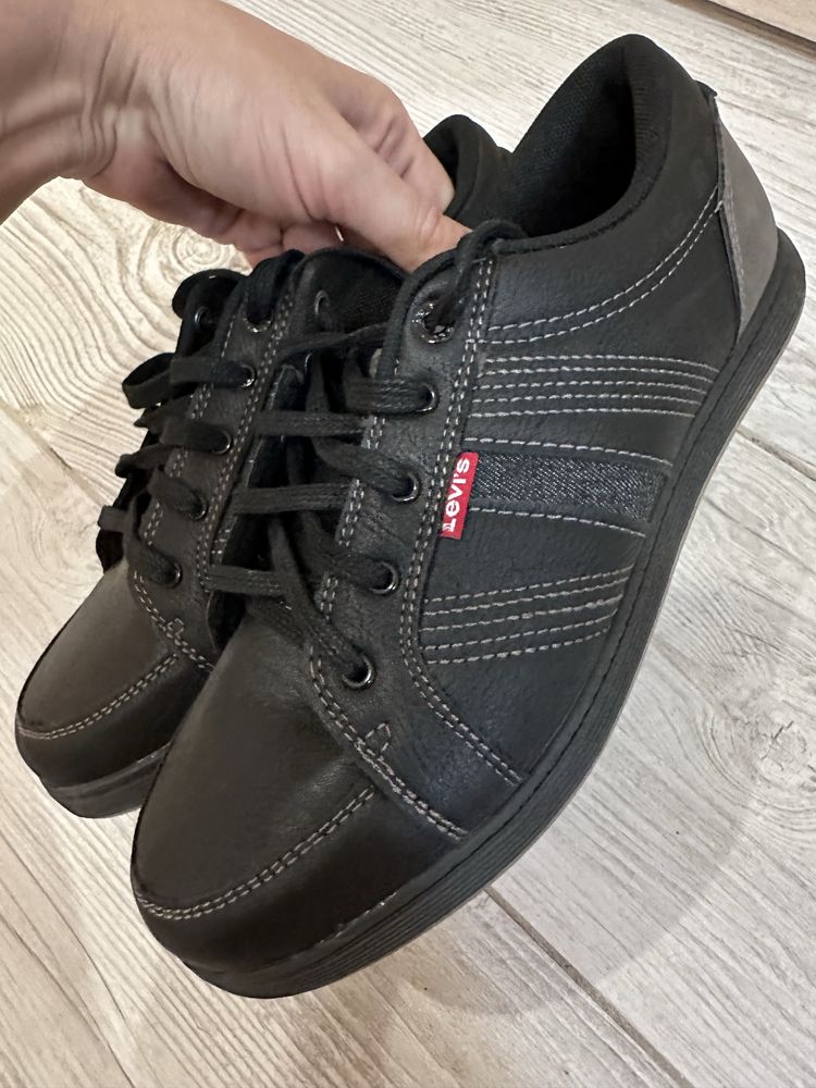 Туфлі Levi’s на хлопчика