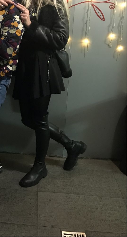 Чоботи Zara