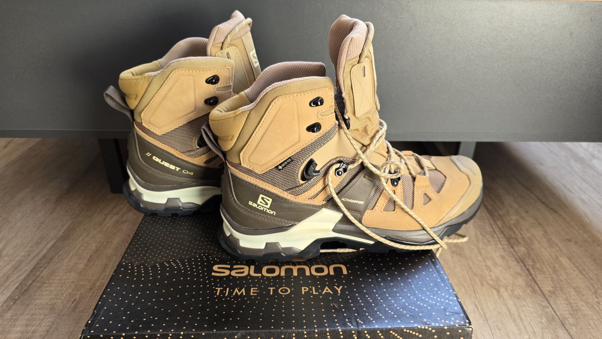 Buty Trekkingowe Górskie Salomon Quest 4 GTX Piaskowe rozmiar 44 i 2/3