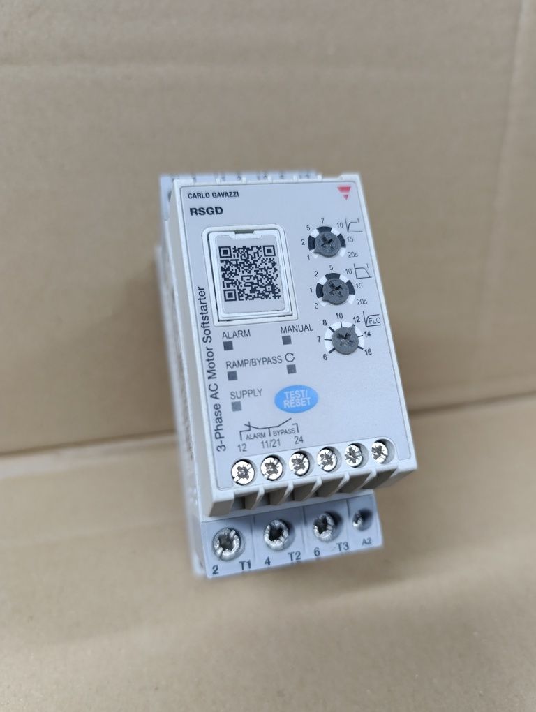 Пристрій плавного пуску / зупинка 3-Ф АТ 7.5 KW RSGD4016E0VD200