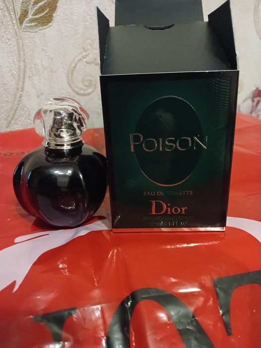 Парфуми Dior Poison