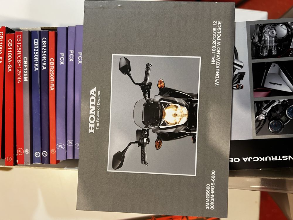 Instrukcja obsługi Hondy NC700