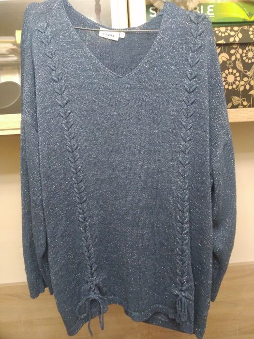 Niebieski sweter Canda