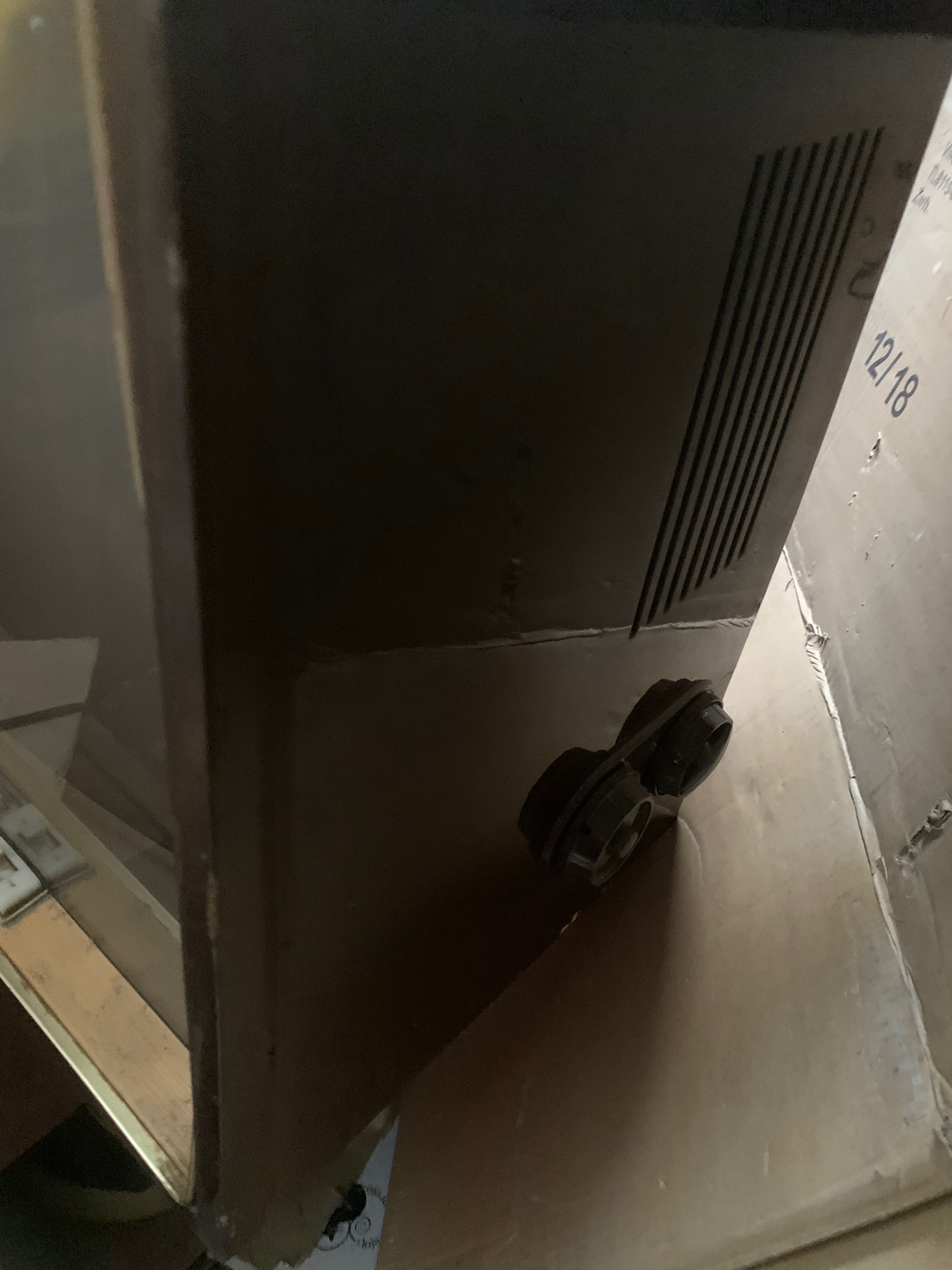 Televisão a válvulas.