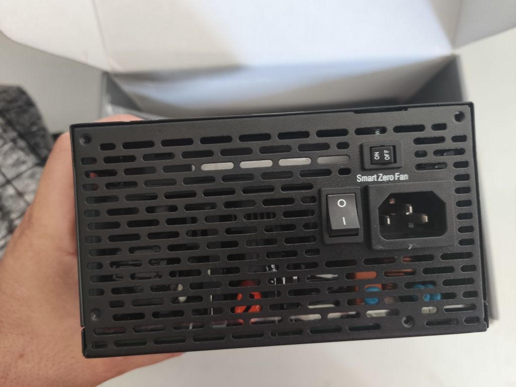 Fonte alimentação Thermaltake Toughpower GF11200