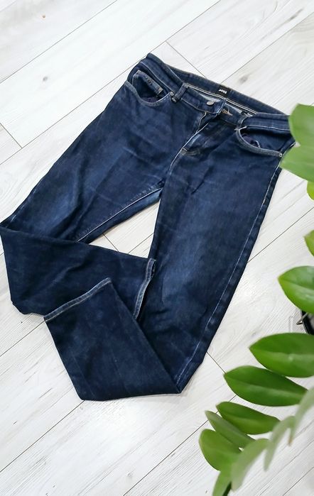 Spodnie jeans Hugo Boss Maine 32/30