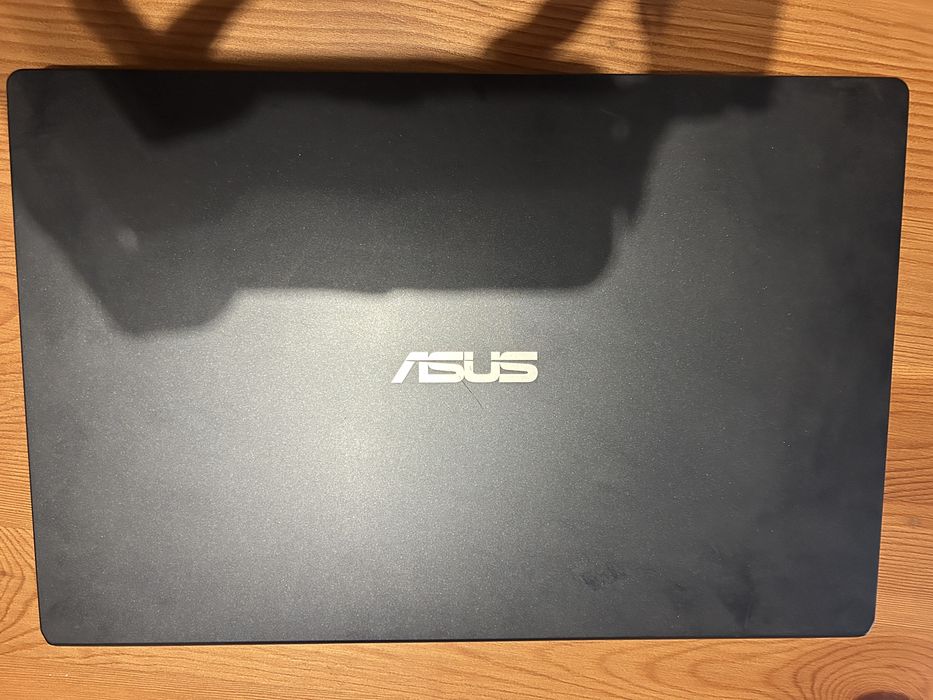 Laptop ASUS VivoBook E410MA 4GB RAM 128GB SSD Windows 11