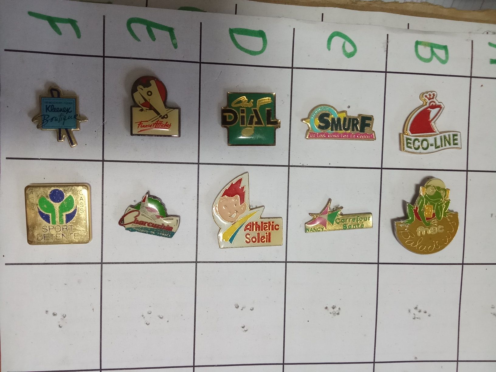 Pins a 0.10€ cada